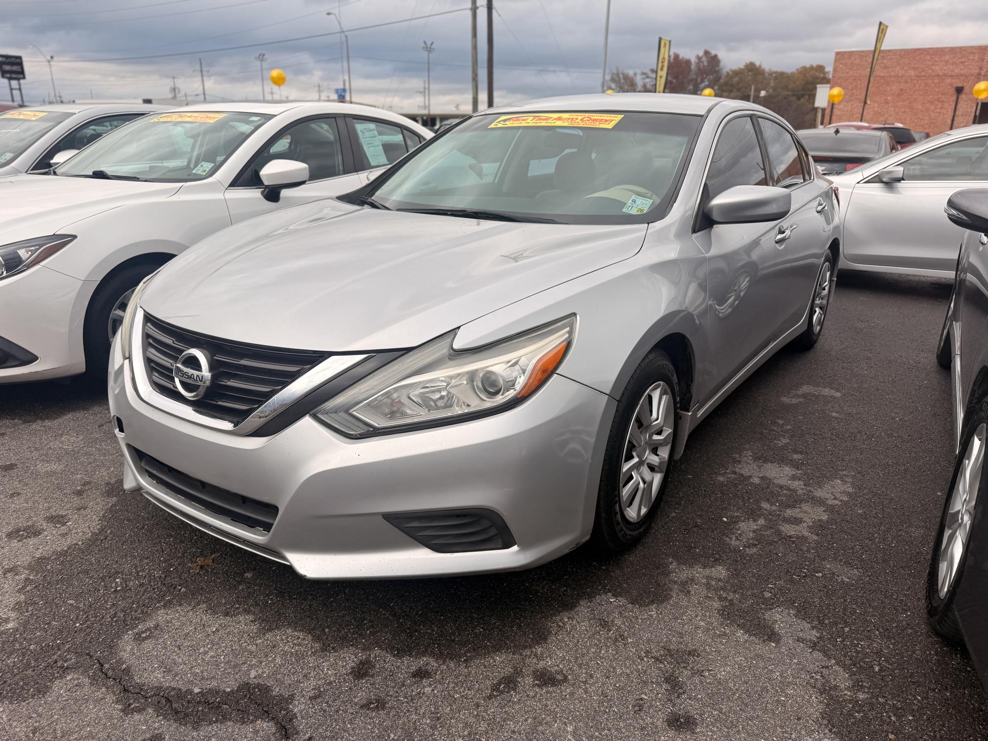 photo of 2016 Nissan Altima 2.5 SL