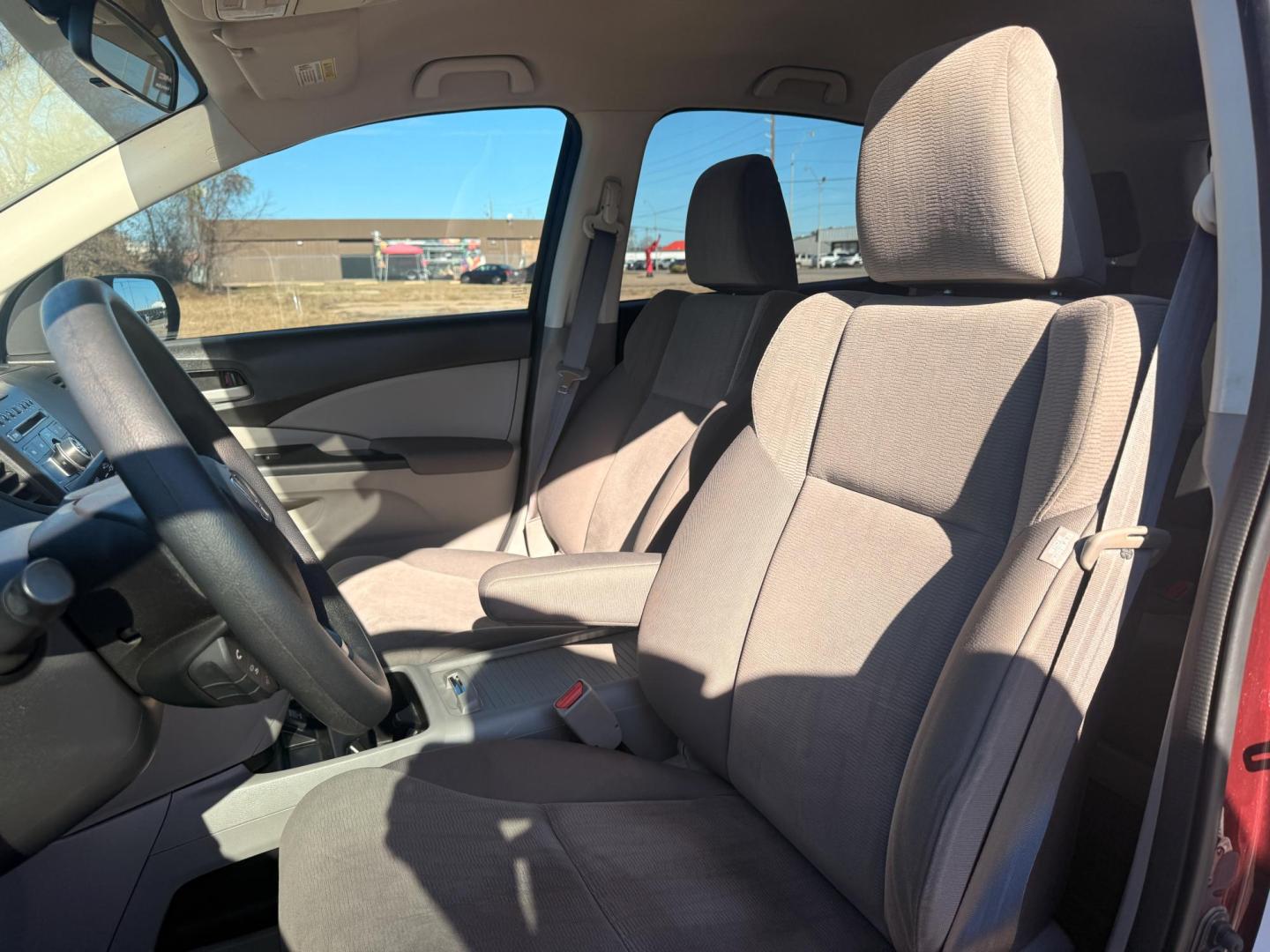 2014 Honda CR-V LX 4WD 5-Speed AT (5J6RM4H34EL) with an 2.4L L4 DOHC 16V engine, 5-Speed Automatic transmission, located at 419 N 18th St., Monroe, LA, 71201, (318) 410-9250, 32.514370, -92.105133 - Photo#2