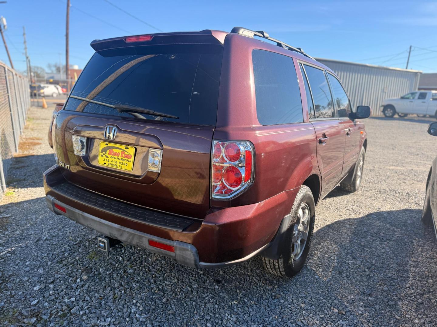 2008 Honda Pilot EX-L 2WD (5FNYF28588B) with an 3.5L V6 SOHC 24V engine, 5-Speed Automatic Overdrive transmission, located at 419 N 18th St., Monroe, LA, 71201, (318) 410-9250, 32.514370, -92.105133 - Photo#1
