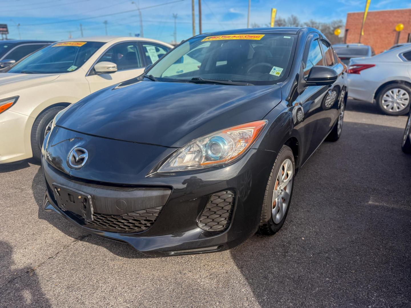 2013 Mazda MAZDA3 i SV MT 4-Door (JM1BL1TF2D1) with an 2.0L L4 DOHC 16V engine, 5-Speed Manual transmission, located at 419 N 18th St., Monroe, LA, 71201, (318) 410-9250, 32.514370, -92.105133 - Photo#0