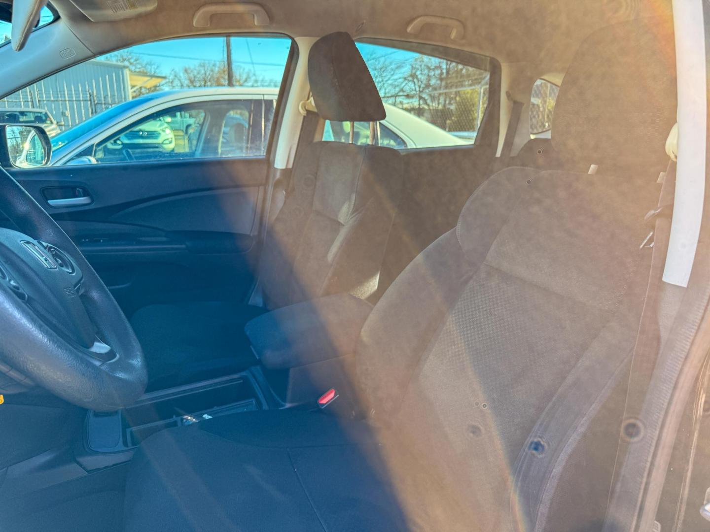 2015 Honda CR-V LX 2WD (2HKRM3H36FH) with an 2.4L L4 DOHC 16V engine, Continuously Variable Transmission transmission, located at 419 N 18th St., Monroe, LA, 71201, (318) 410-9250, 32.514370, -92.105133 - Photo#1