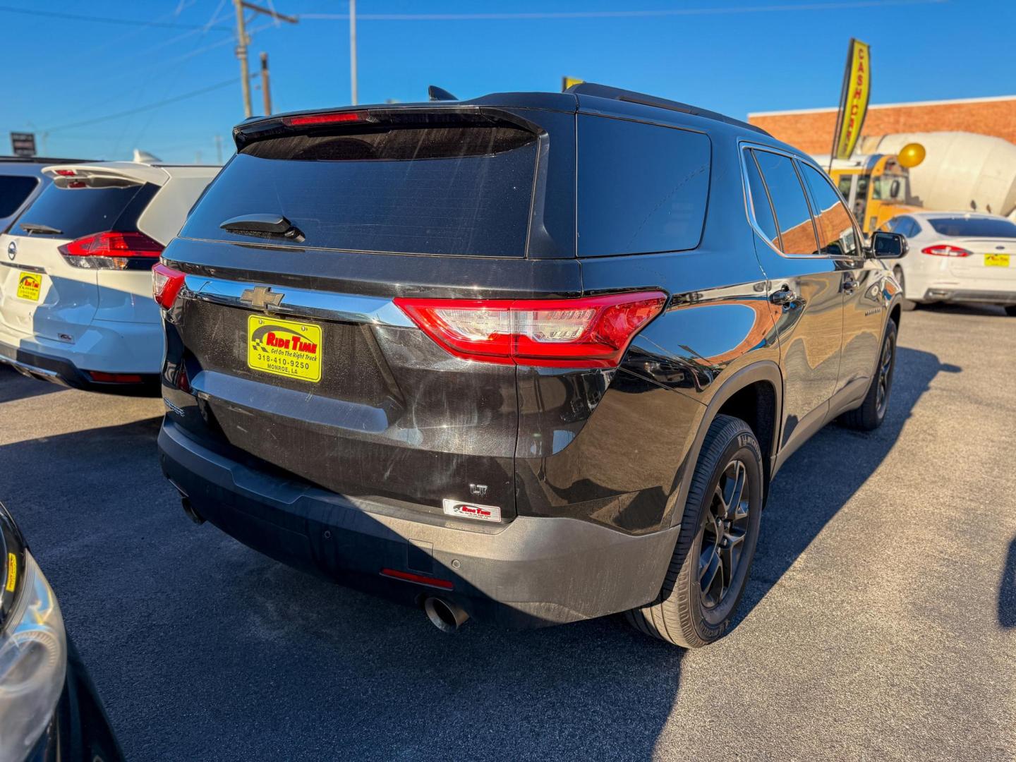2019 Chevrolet Traverse LT Cloth FWD (1GNERGKWXKJ) with an 3.6L V6 DOHC 24V engine, 9A transmission, located at 419 N 18th St., Monroe, LA, 71201, (318) 410-9250, 32.514370, -92.105133 - Photo#1