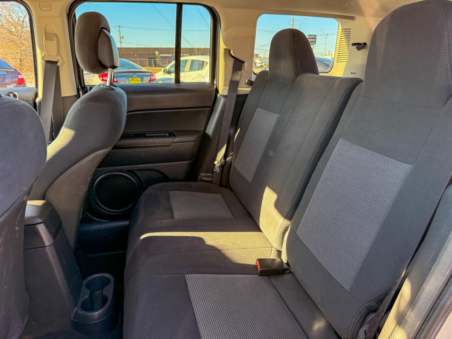 2011 Jeep Patriot 2WD (1J4NT1GB3BD) with an 2.4L L4 DOHC 16V engine, located at 419 N 18th St., Monroe, LA, 71201, (318) 410-9250, 32.514370, -92.105133- Photo#4