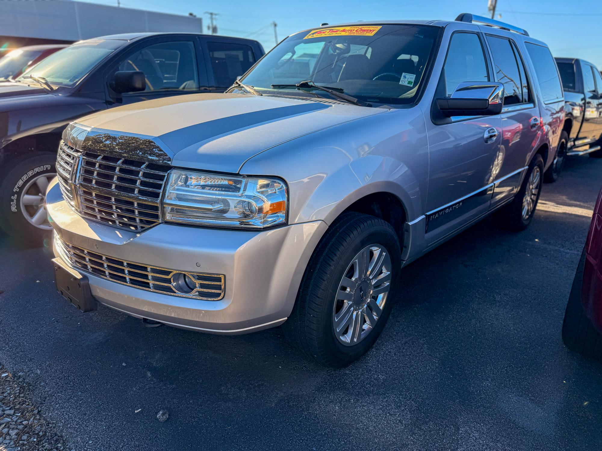 photo of 2012 Lincoln Navigator 2WD