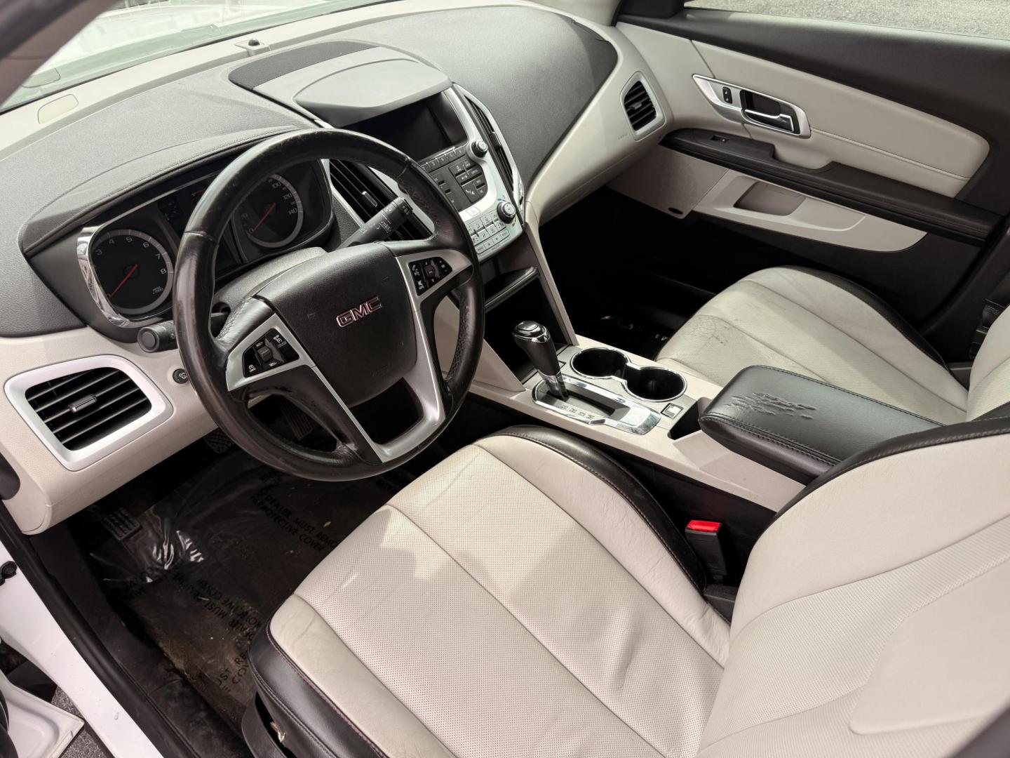 2017 GMC Terrain SLT FWD (2GKALPEK1H6) with an 2.4L L4 DOHC 16V engine, 6A transmission, located at 419 N 18th St., Monroe, LA, 71201, (318) 410-9250, 32.514370, -92.105133 - Photo#3