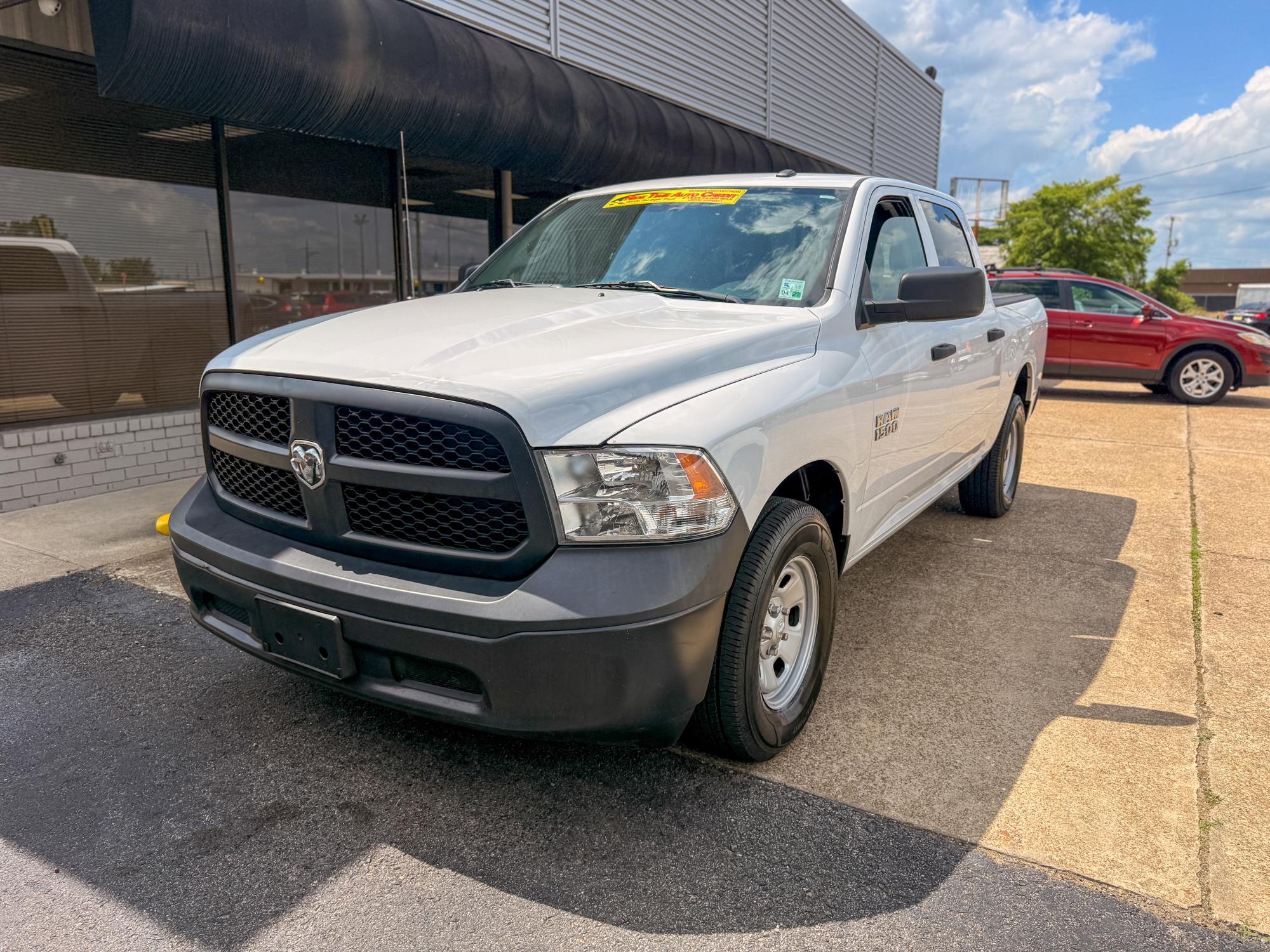 photo of 2021 RAM 1500 Classic Tradesman Crew Cab SWB 4WD
