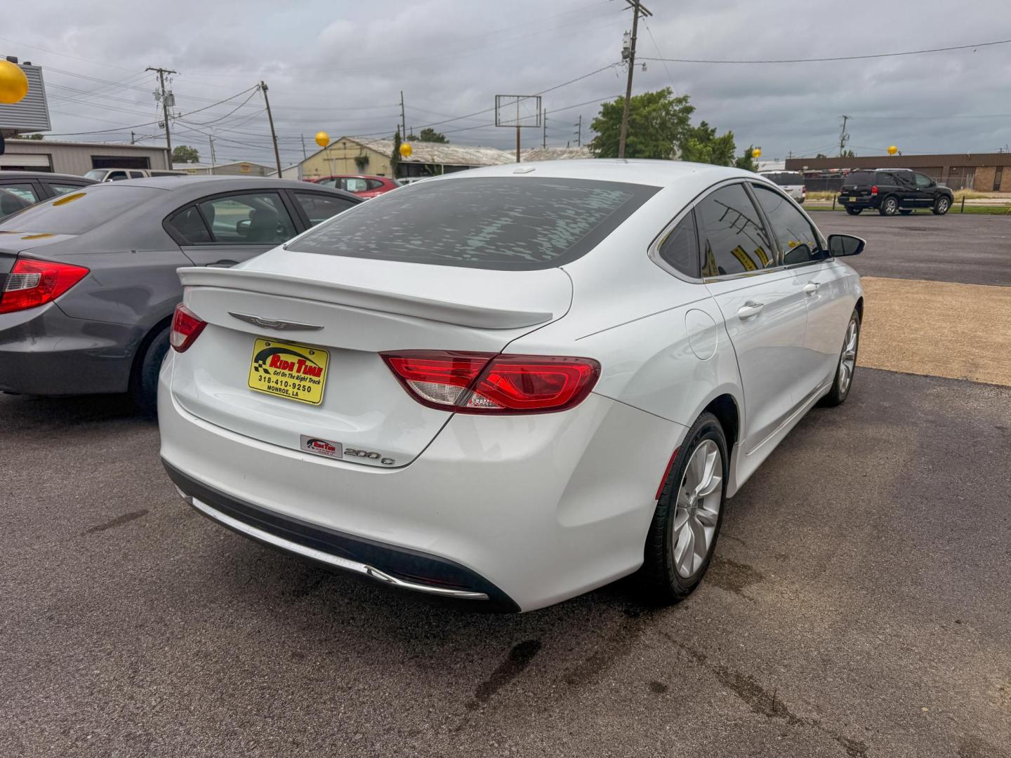 Vehicle Image 2