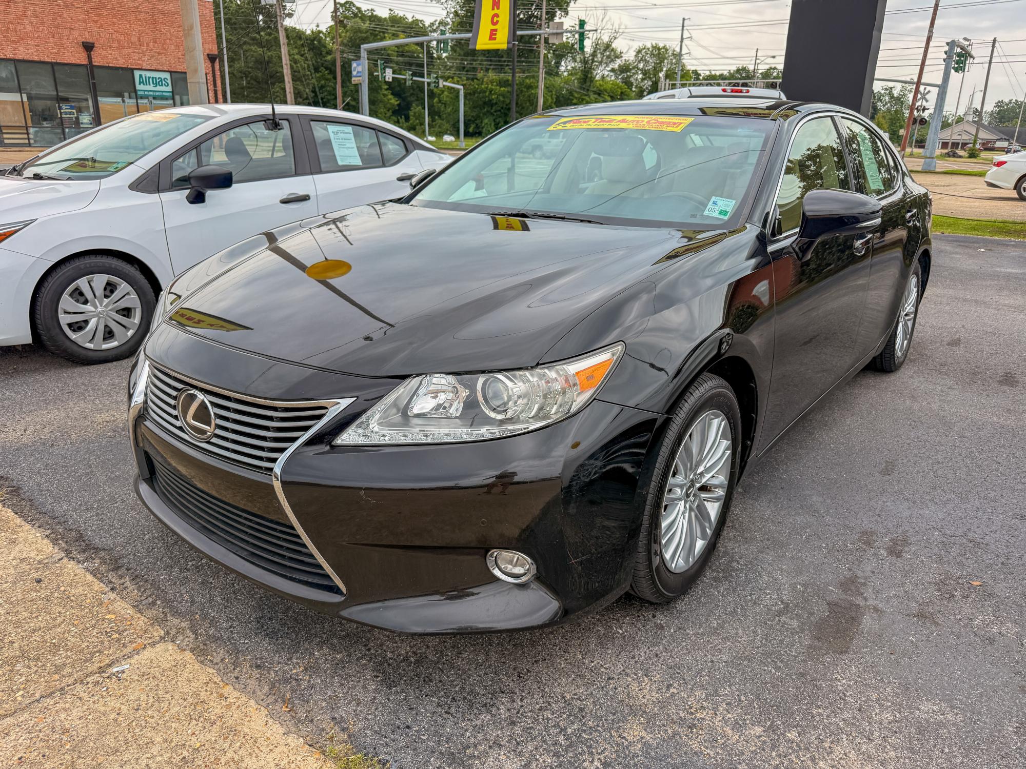 photo of 2015 Lexus ES 350 Sedan