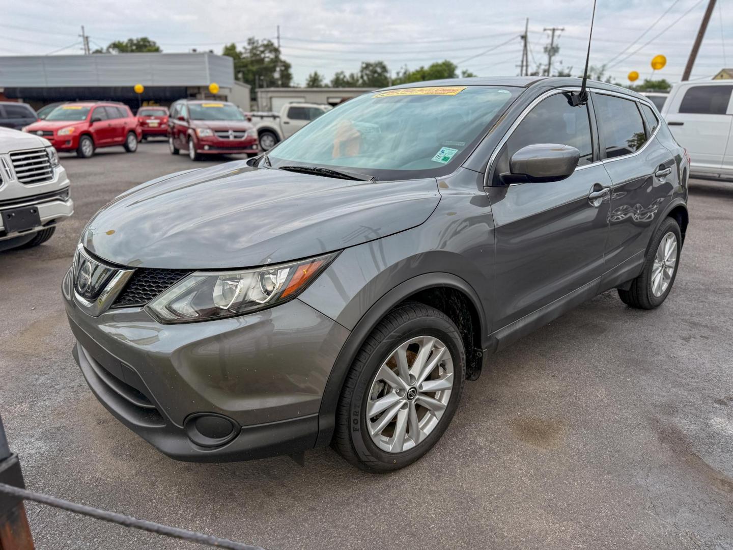 2019 Nissan Rogue Sport S FWD's photo