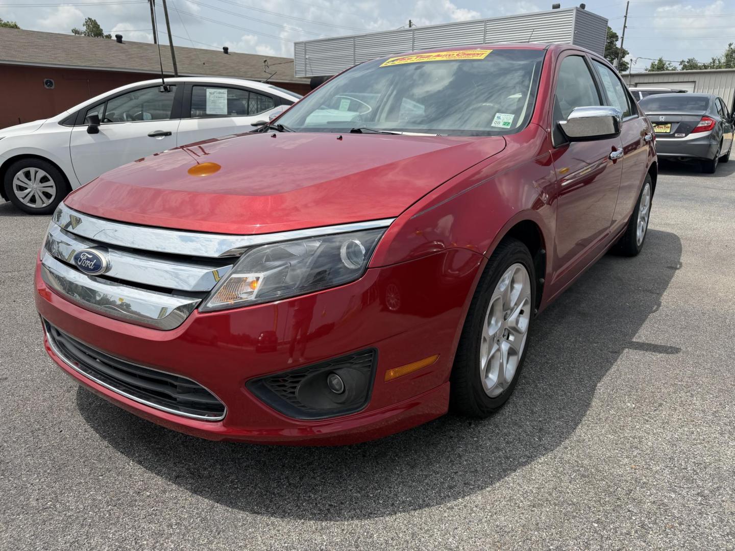 2011 Ford Fusion I4 SE (3FAHP0HA5BR) with an 2.5L L4 DOHC 16V engine, located at 419 N 18th St., Monroe, LA, 71201, (318) 410-9250, 32.514370, -92.105133 - Photo#0
