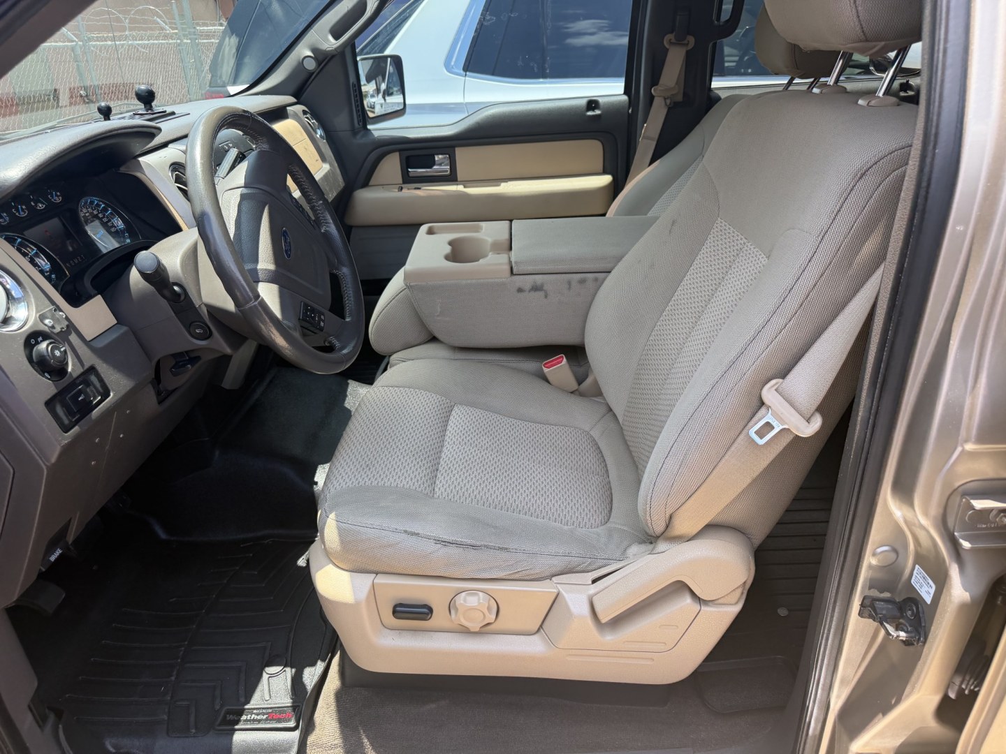 2013 Ford F-150 XLT SuperCrew 6.5-ft. Bed 4WD (1FTFW1ET8DF) with an 3.5L V6 TURBO engine, 6-Speed Automatic transmission, located at 419 N 18th St., Monroe, LA, 71201, (318) 410-9250, 32.514370, -92.105133- Photo#1