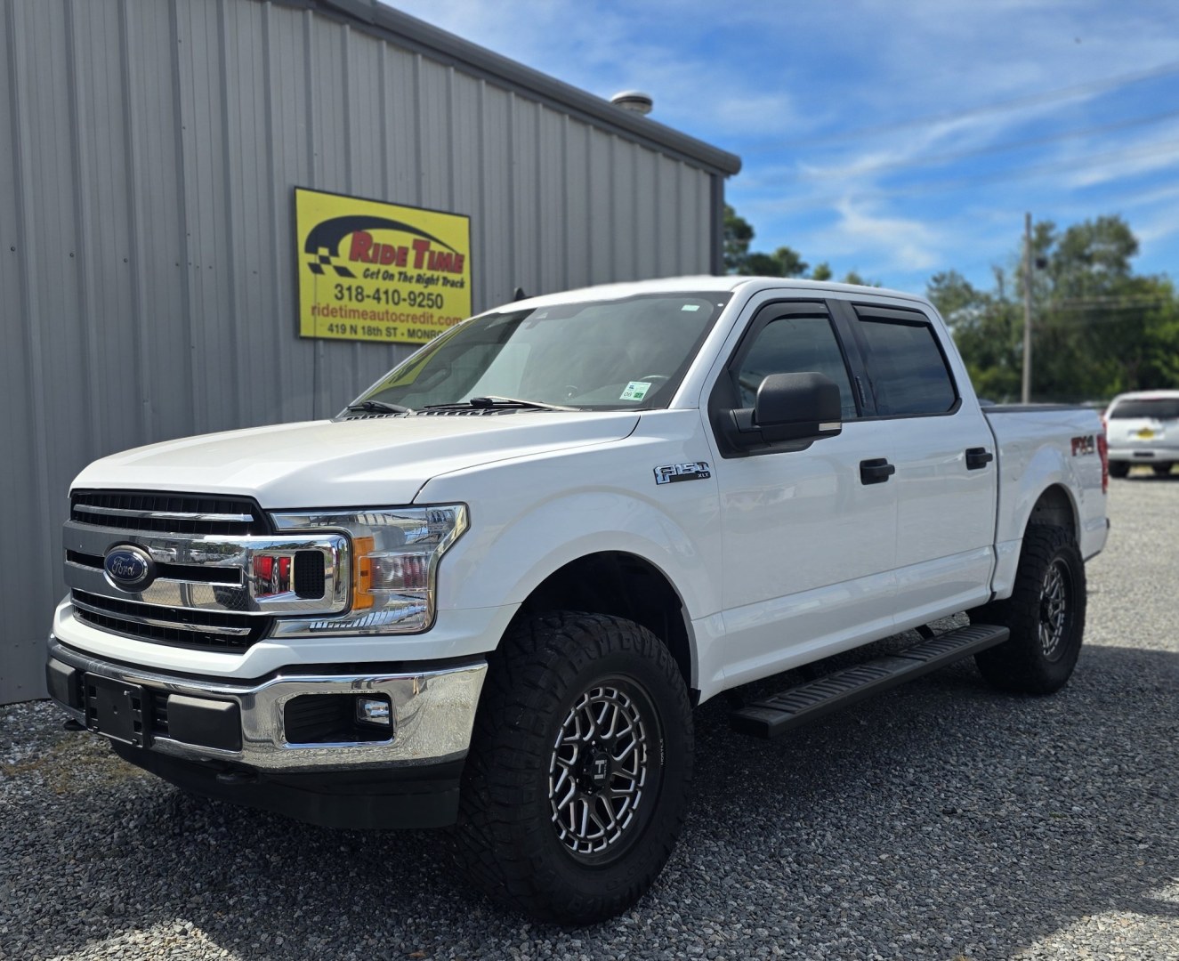 2019 Ford F-150 Lariat SuperCrew 5.5-ft. Bed 4WD (1FTEW1E54KK) with an 5.0L V8 OHV 32V engine, 6A transmission, located at 419 N 18th St., Monroe, LA, 71201, (318) 410-9250, 32.514370, -92.105133- Photo#0