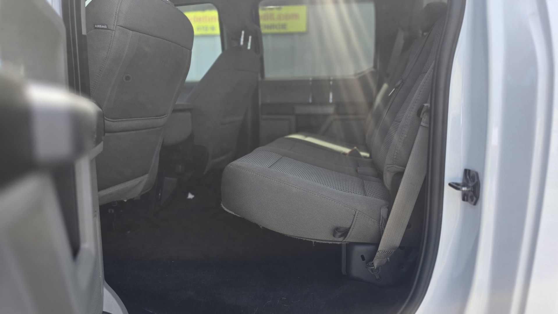 2019 Ford F-150 Lariat SuperCrew 5.5-ft. Bed 4WD (1FTEW1E54KK) with an 5.0L V8 OHV 32V engine, 6A transmission, located at 419 N 18th St., Monroe, LA, 71201, (318) 410-9250, 32.514370, -92.105133- Photo#7