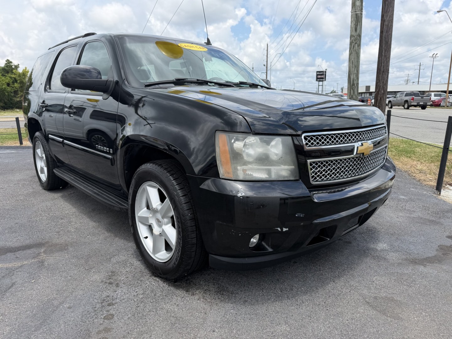 2007 Chevrolet Tahoe LS 2WD (1GNFC13J07R) with an 5.3L V8 OHV 16V engine, 4A OD transmission, located at 419 N 18th St., Monroe, LA, 71201, (318) 410-9250, 32.514370, -92.105133- Photo#0