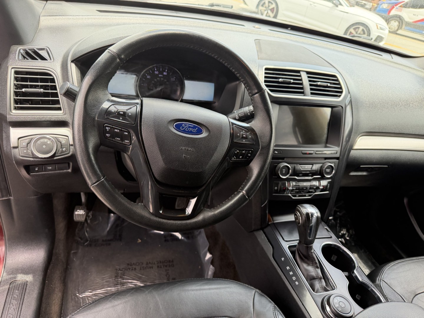 2018 Ford Explorer XLT 4WD (1FM5K8D8XJG) with an 3.5L V6 DOHC 24V engine, 6A transmission, located at 419 N 18th St., Monroe, LA, 71201, (318) 410-9250, 32.514370, -92.105133- Photo#2