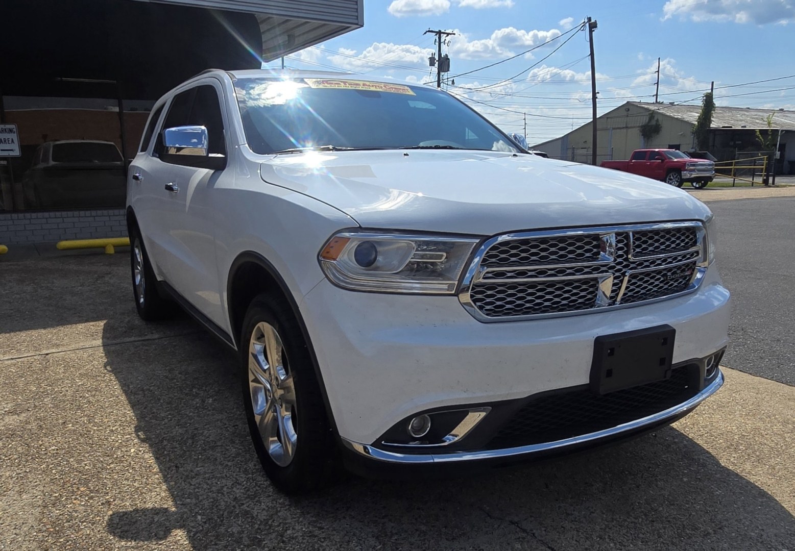 2015 Dodge Durango SXT RWD (1C4RDHAG3FC) with an 3.6L V6 DOHC 24V engine, 8A transmission, located at 419 N 18th St., Monroe, LA, 71201, (318) 410-9250, 32.514370, -92.105133- Photo#1