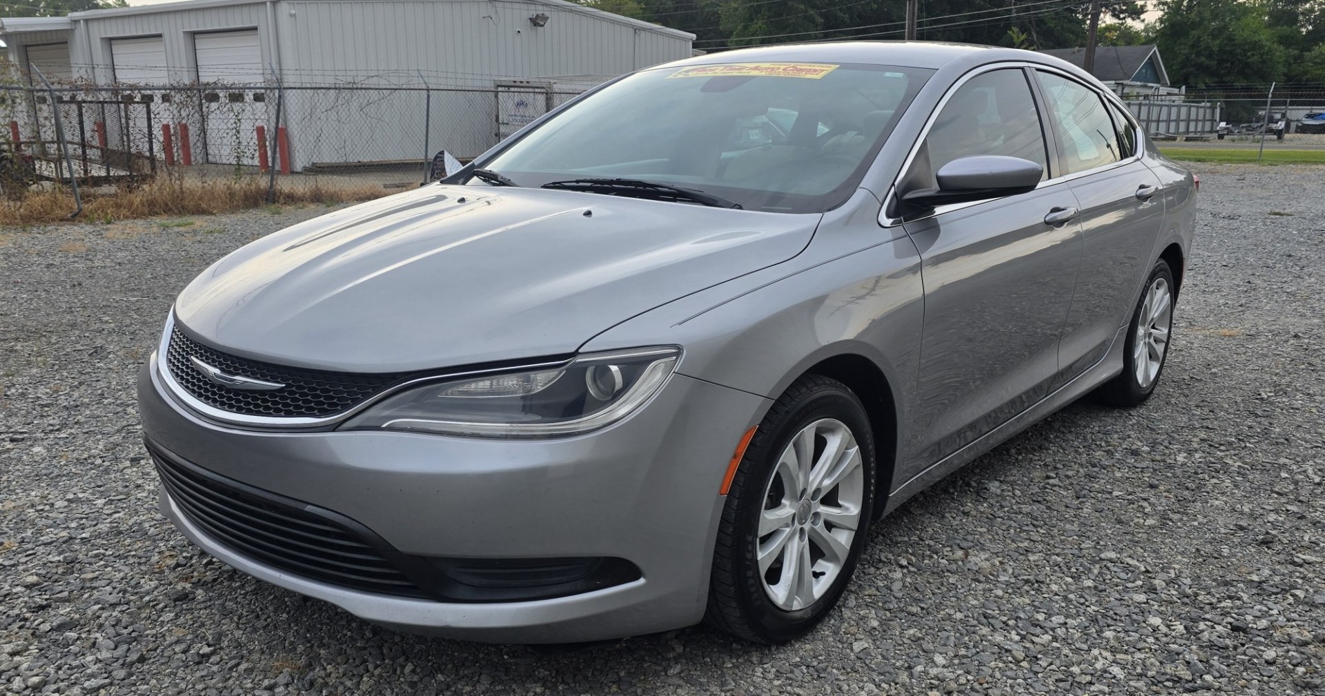 2016 Chrysler 200 LX (1C3CCCFBXGN) with an 2.4L L4 DOHC 16V engine, 9A transmission, located at 419 N 18th St., Monroe, LA, 71201, (318) 410-9250, 32.514370, -92.105133- Photo#0