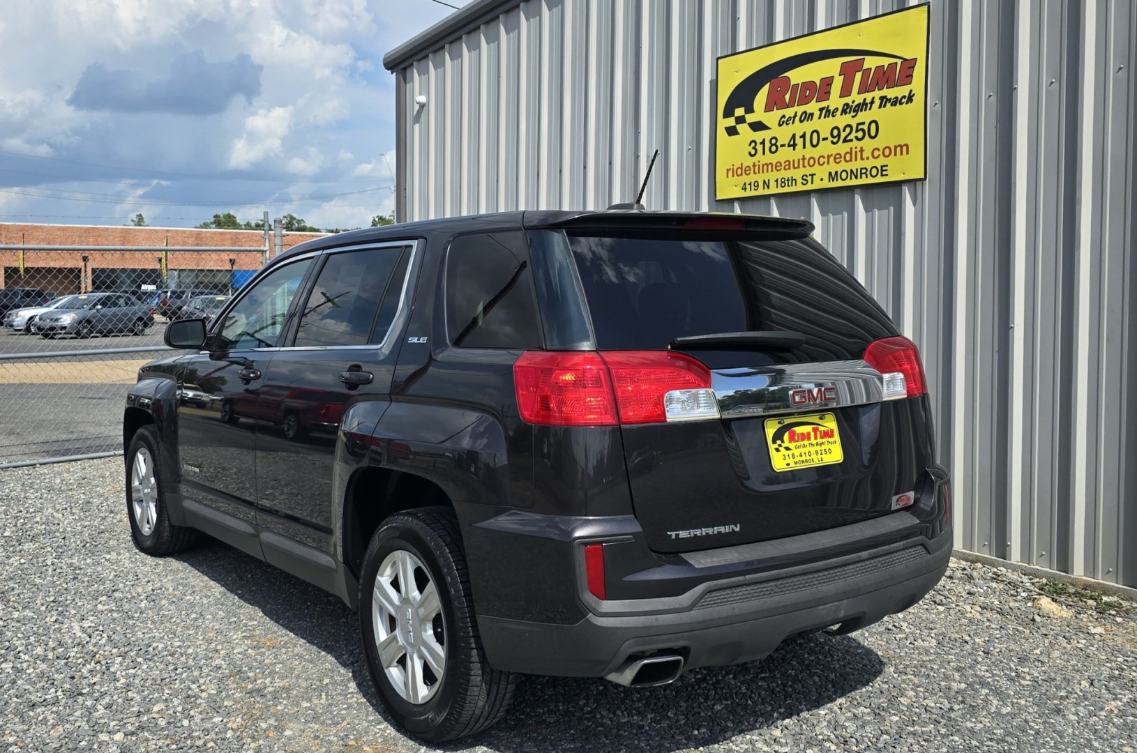 2016 GMC Terrain SLE1 FWD (2GKALMEK9G6) with an 2.4L L4 DOHC 16V engine, 6A transmission, located at 419 N 18th St., Monroe, LA, 71201, (318) 410-9250, 32.514370, -92.105133- Photo#2