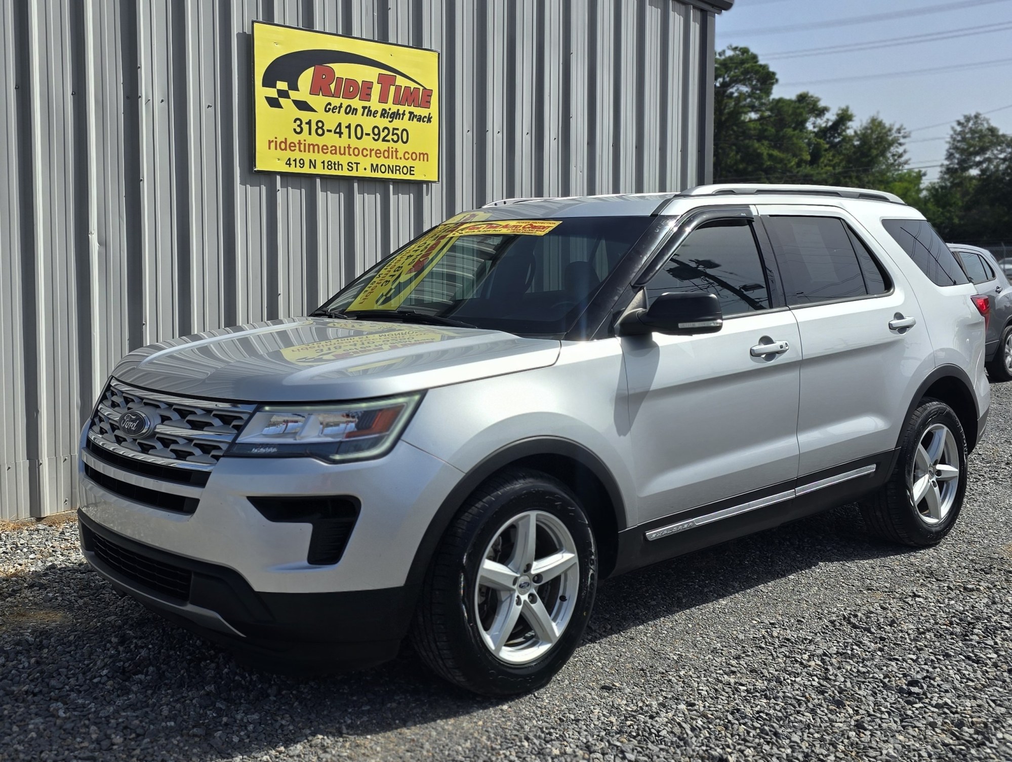 photo of 2019 Ford Explorer XLT FWD