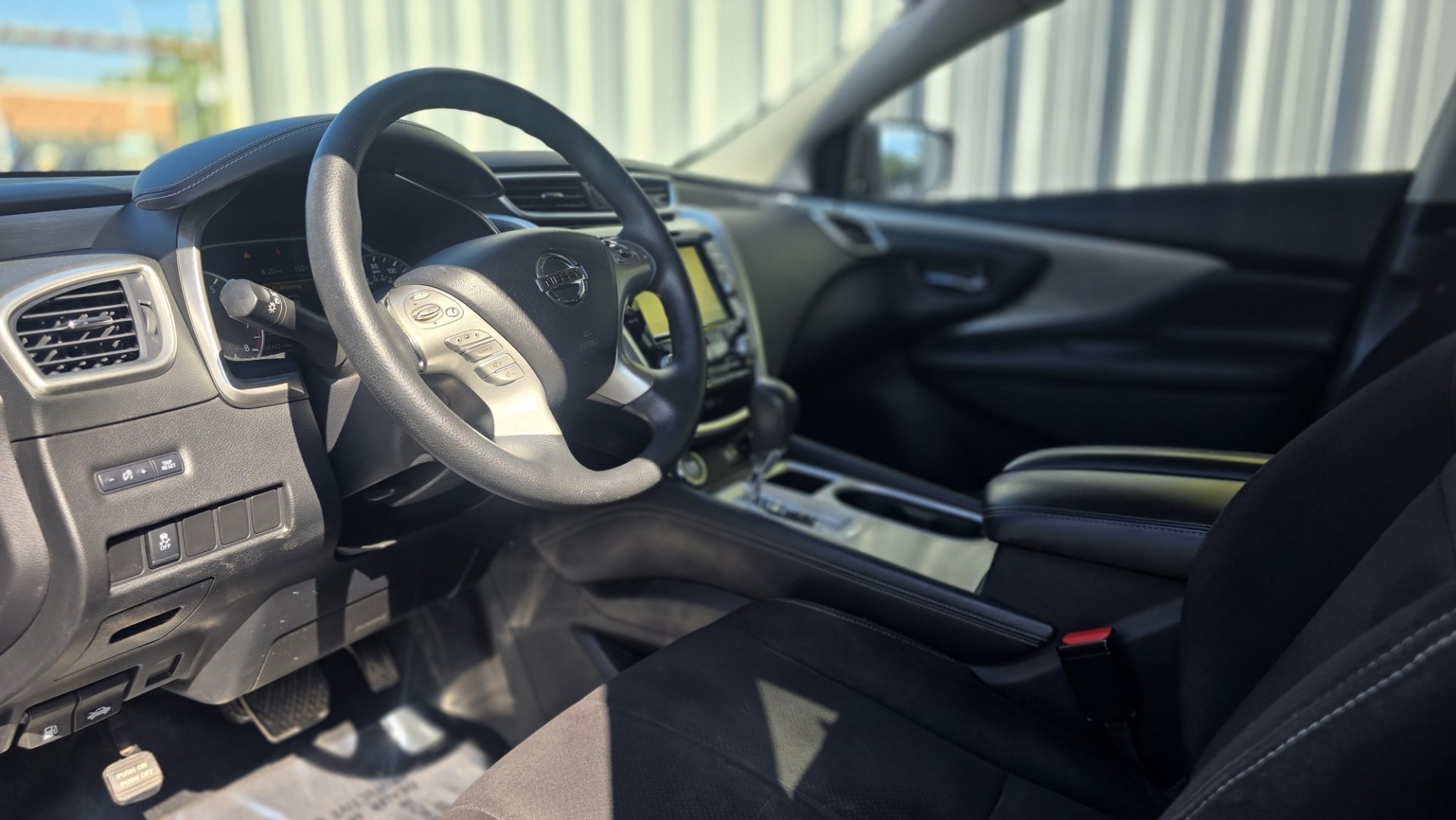 2018 Nissan Murano S (5N1AZ2MG7JN) with an 3.5L V6 DOHC 24V engine, CVT transmission, located at 419 N 18th St., Monroe, LA, 71201, (318) 410-9250, 32.514370, -92.105133- Photo#5