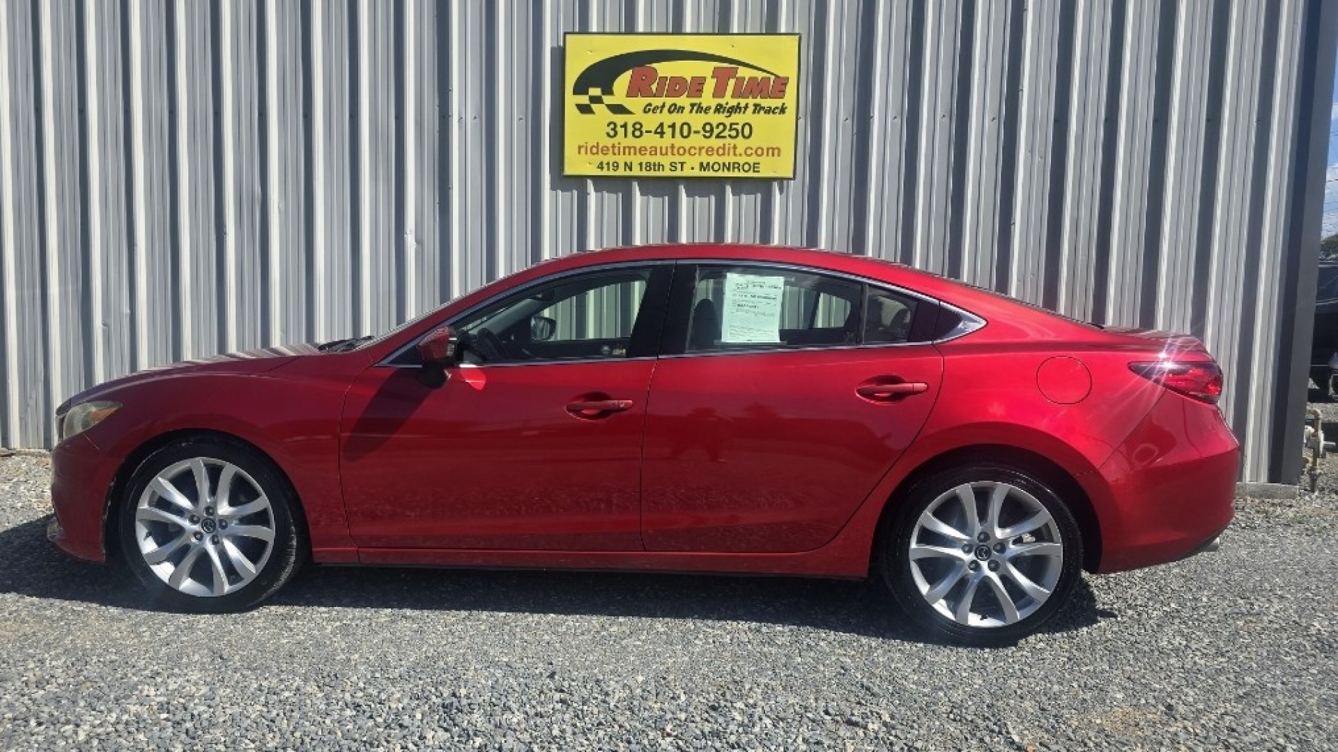 2014 Mazda Mazda6 i Touring Plus (JM1GJ1T66E1) with an 2.5L L4 DOHC 16V engine, 6-Speed Automatic transmission, located at 419 N 18th St., Monroe, LA, 71201, (318) 410-9250, 32.514370, -92.105133- Photo#2