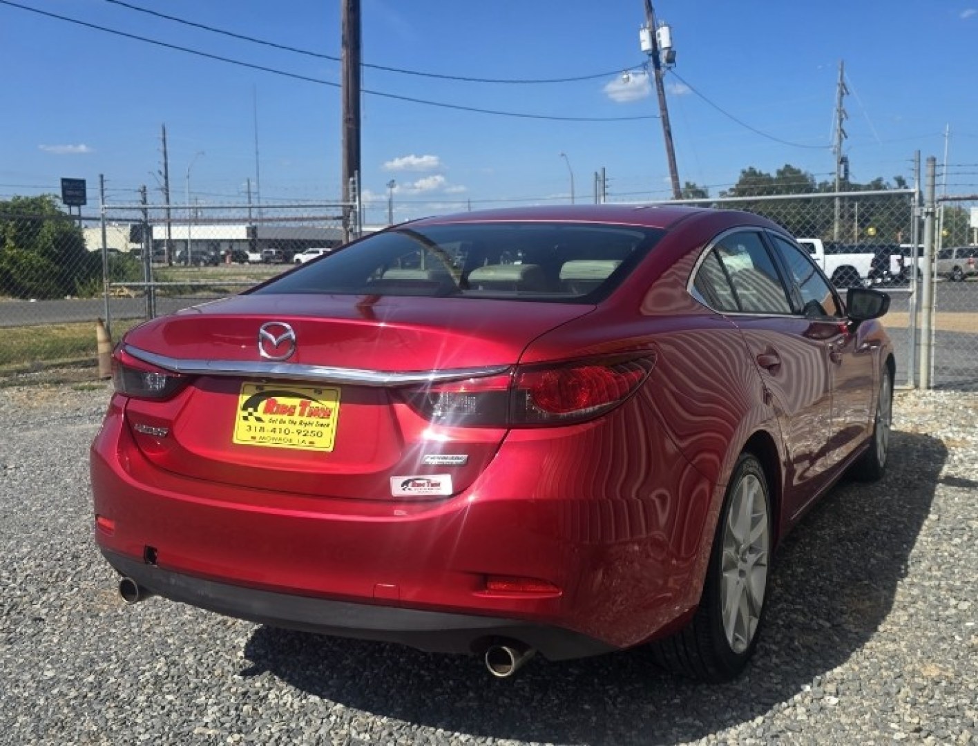 2014 Mazda Mazda6 i Touring Plus (JM1GJ1T66E1) with an 2.5L L4 DOHC 16V engine, 6-Speed Automatic transmission, located at 419 N 18th St., Monroe, LA, 71201, (318) 410-9250, 32.514370, -92.105133- Photo#4