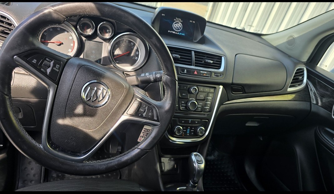 2015 Buick Encore Convenience FWD (KL4CJBSB6FB) with an 1.4L L4 DOHC 16V TURBO engine, 6A transmission, located at 419 N 18th St., Monroe, LA, 71201, (318) 410-9250, 32.514370, -92.105133- Photo#5