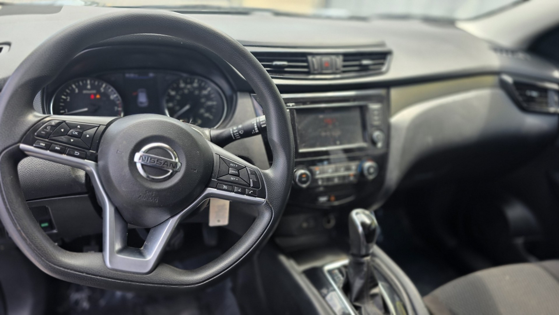 2019 Nissan Rogue Sport SL AWD (JN1BJ1CR0KW) with an 2.0L L4 DOHC 16V engine, CVT transmission, located at 419 N 18th St., Monroe, LA, 71201, (318) 410-9250, 32.514370, -92.105133- Photo#5