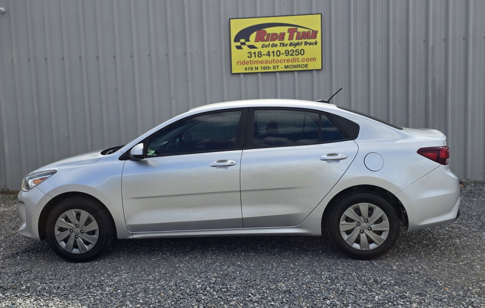 2020 Kia Rio LX (3KPA24AD8LE) with an 1.6L L4 DOHC 16V engine, 6A transmission, located at 419 N 18th St., Monroe, LA, 71201, (318) 410-9250, 32.514370, -92.105133- Photo#2