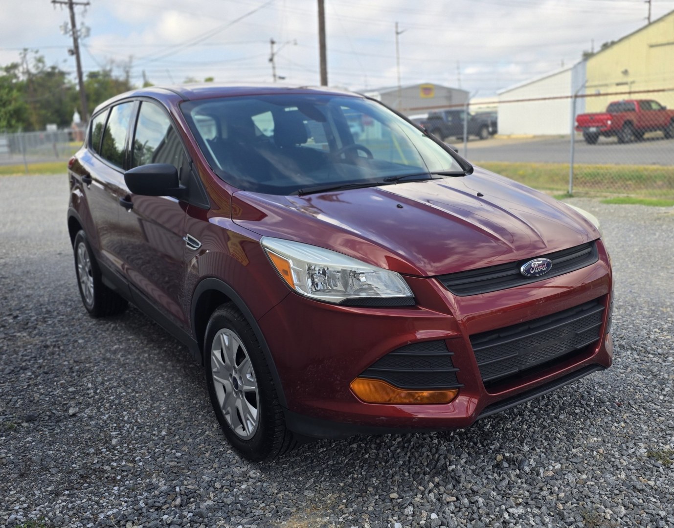 2016 Ford Escape S FWD (1FMCU0F72GU) with an 2.5L L4 DOHC 16V engine, 6A transmission, located at 419 N 18th St., Monroe, LA, 71201, (318) 410-9250, 32.514370, -92.105133- Photo#1