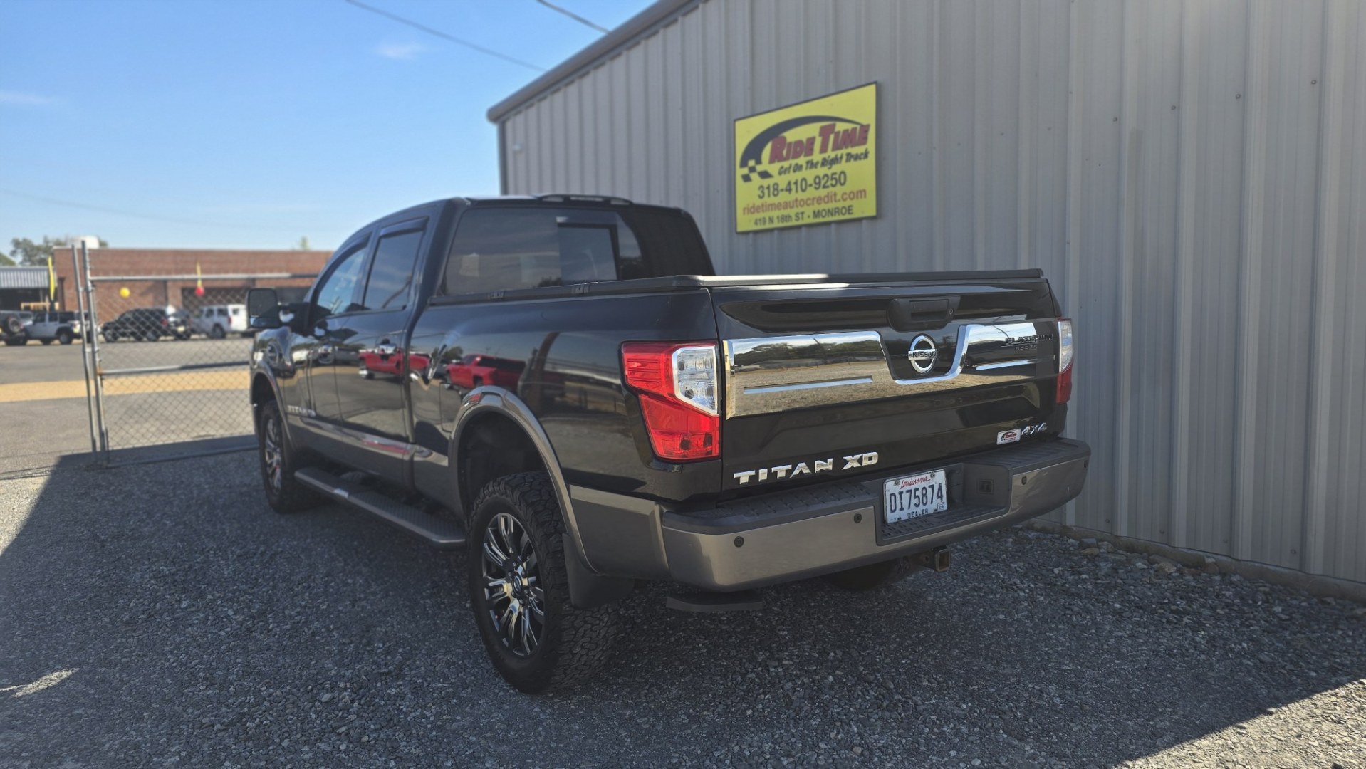 2016 Nissan Titan XD S 4WD (1N6BA1F47GN) with an 5.0L V8 DOHC 32V DIESEL engine, 6A transmission, located at 419 N 18th St., Monroe, LA, 71201, (318) 410-9250, 32.514370, -92.105133- Photo#3
